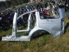 Land rover Discovery III с 2004-2009г Боковина левая