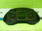 Audi Q5 c 2008г Щиток приборов АКПП (8R0920980T)