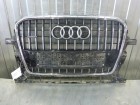 Audi Q5 c 2008г Решетка радиатора (после 2012г под парктроник) (8R0853651S)